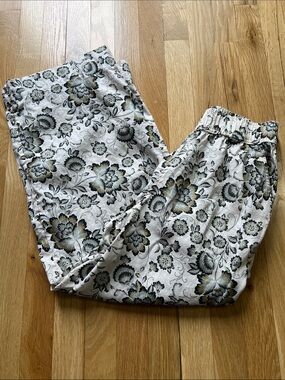 Tahari Linen Wide Leg Cropped Pants, Elastic Waist, Floral Print, Pockets, Sz S